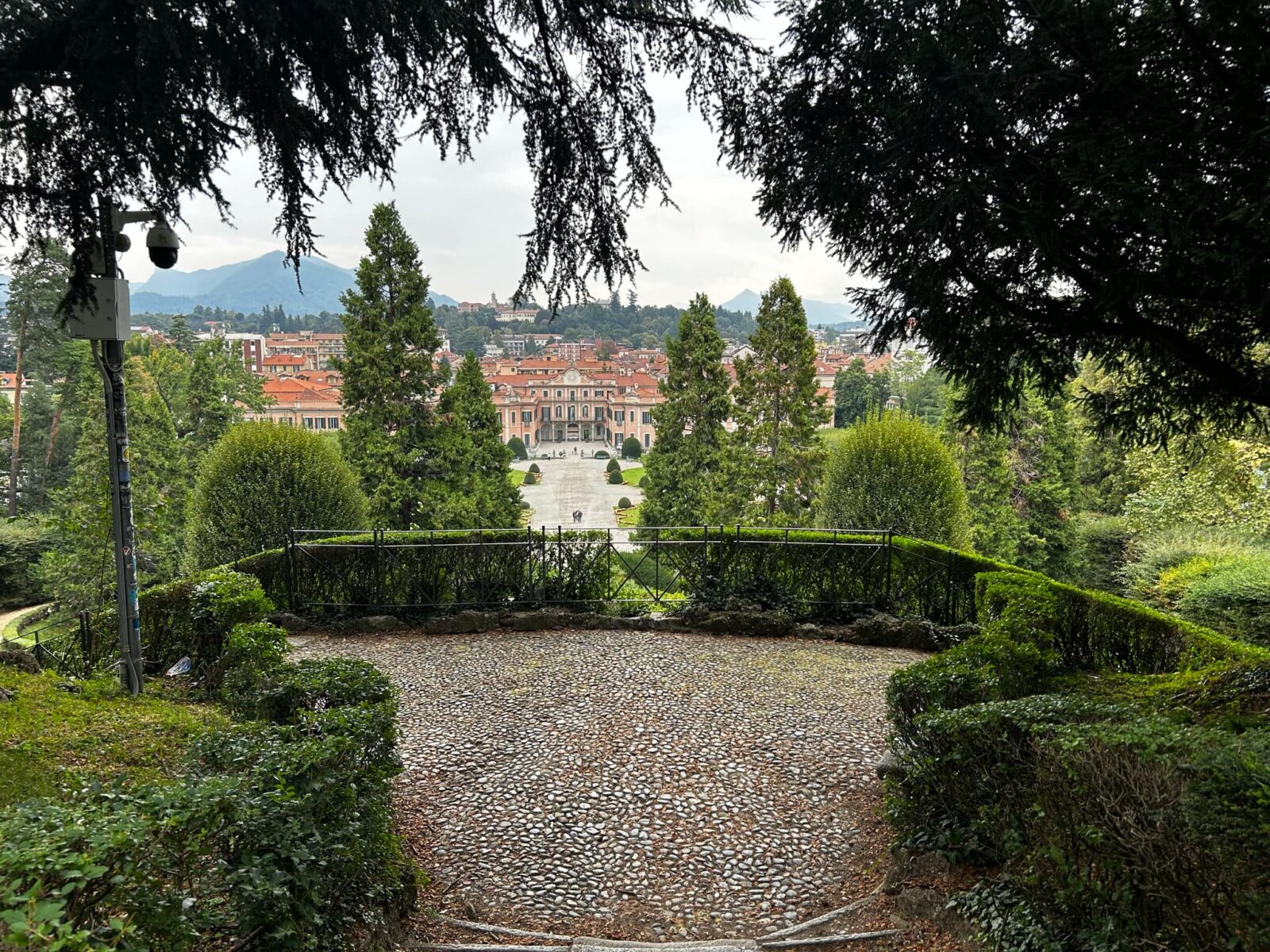 Varese 2